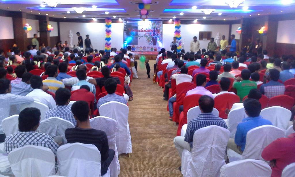 Palayankottai Rr Inn מראה חיצוני תמונה